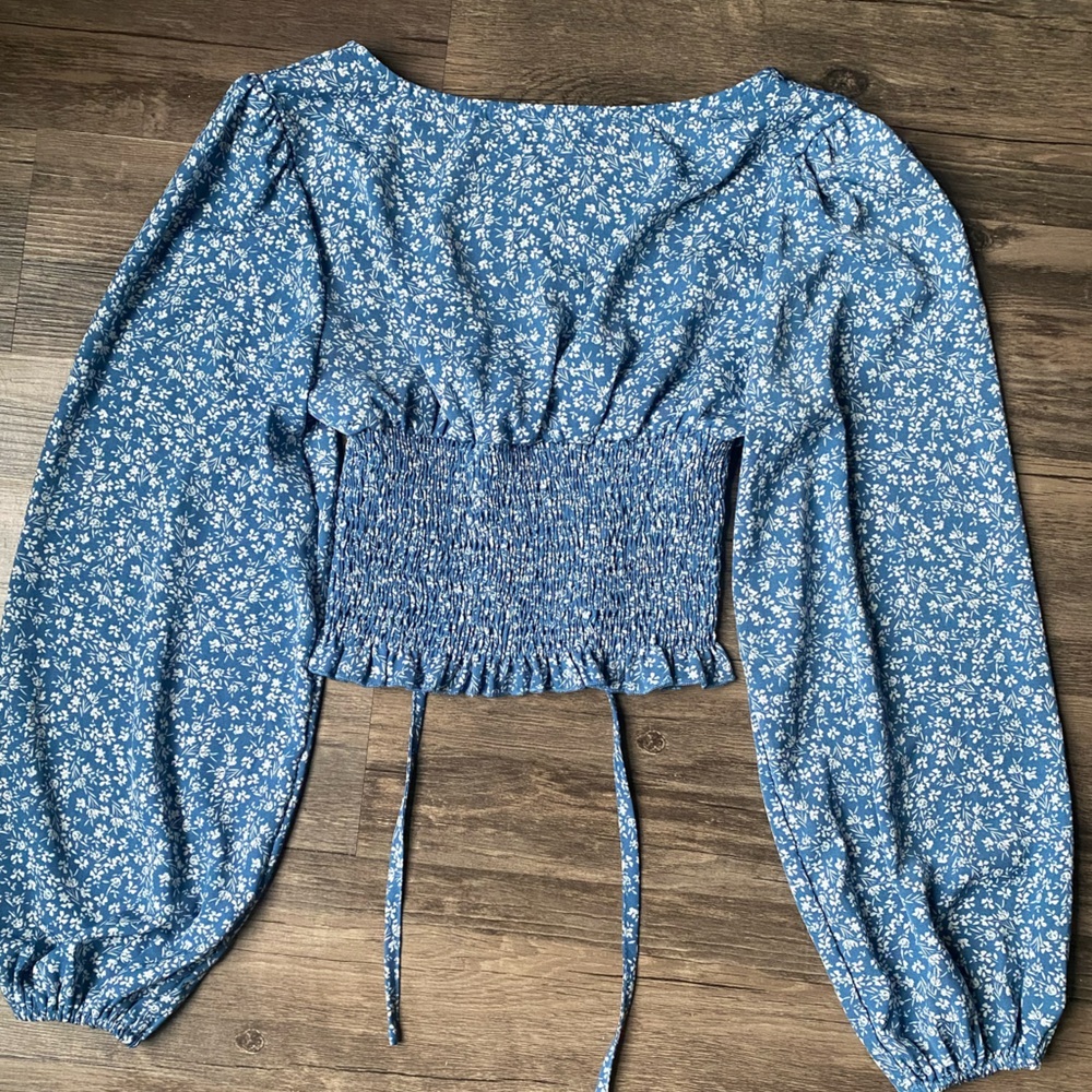 ROMWE Women’s Floral Long Sleeve Crop Top Size M - Picture 8 of 8